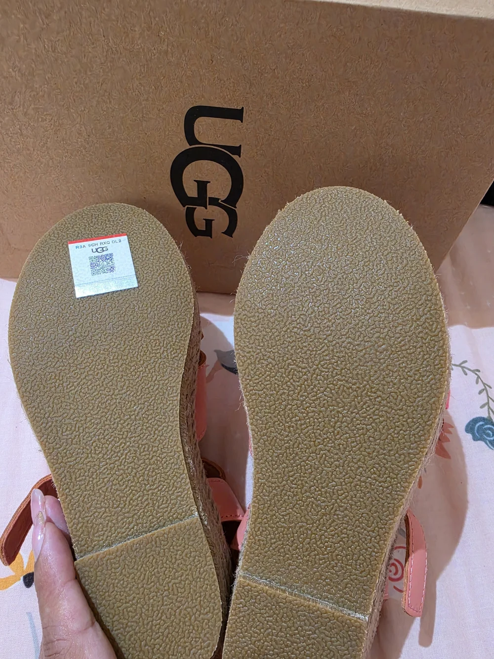 UGG Kids Millia Coral Sandals